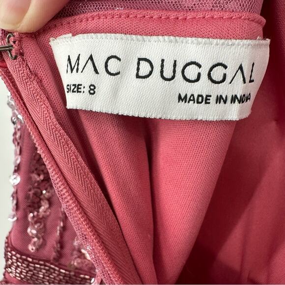 Mac Duggal Cap Sleeve Embellished Evening Gown in plum Size 8 - Picture 4 of 16